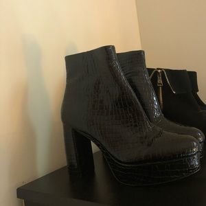 Platform boots